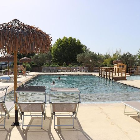 Camping International D'Aups Exterior photo
